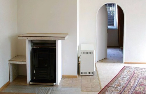 Schwechat Condo | Quiet centrally located apartment