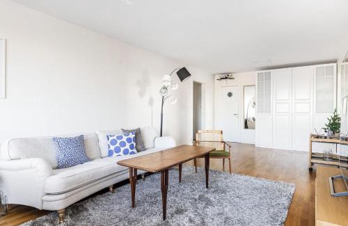 Taby Apartment | Quiet City Style Apartment