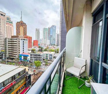 Downtown Apartment | Quiet Condo with Fast WiFi, Own Balcony, Pool and Gym