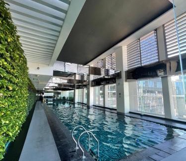 Downtown Apartment | Quiet Condo with Fast WiFi, Own Balcony, Pool and Gym