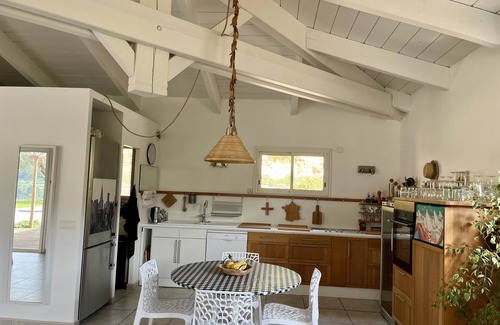 Saint-Cyr-sur-Mer Villa | Quiet contemporary villa close to sea and golf course.