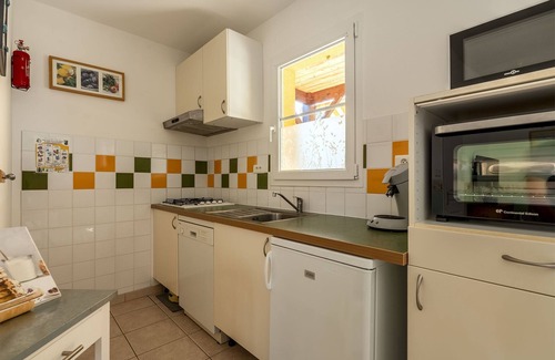 Hautefort House | Quiet cottage in the countryside. 3*