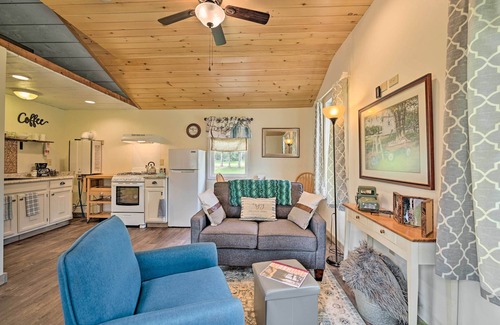 West Edmeston Cabin | Quiet Country Escape: Fire Pit, Fish On-Site!