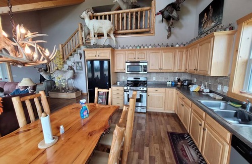 Mondovi Cabin | Quiet country setting on 255 private acres in Buffalo County wis.