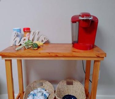 Mansura House | Quiet Country Small Family Home 5 minutes from town