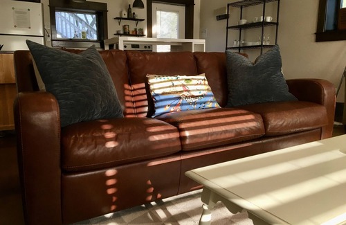Sylvan Park House | Quiet Downtown Location!