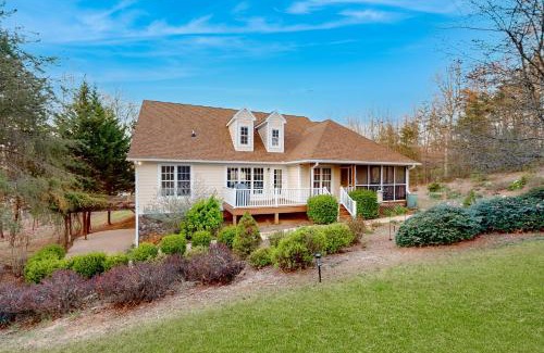 Huddleston House | Quiet Fairways