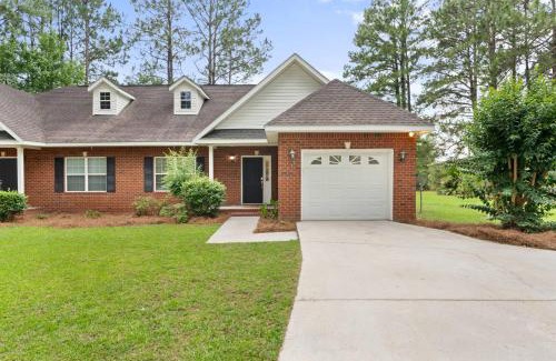 Statesboro House | Quiet Family Home - Near Everything