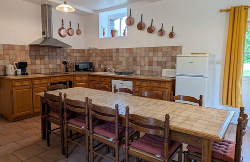 Ouzouer-sur-Trezee Cottage | Quiet forest cottage near Gien, 3 bedrooms and 2 baths