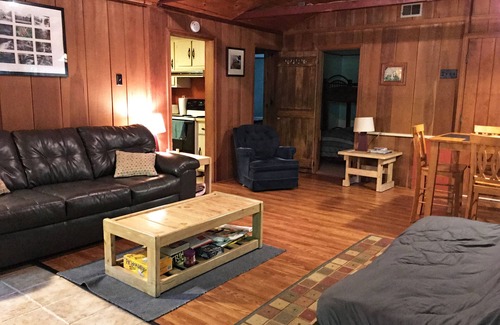 Rockwood Cabin | Quiet Getaway Cabin Near Ohiopyle and Seven Springs on a mountain stream.