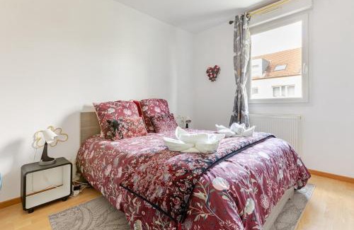 Colmar Apartment | Quiet - Les Maraîchers - Terrace - Private garage