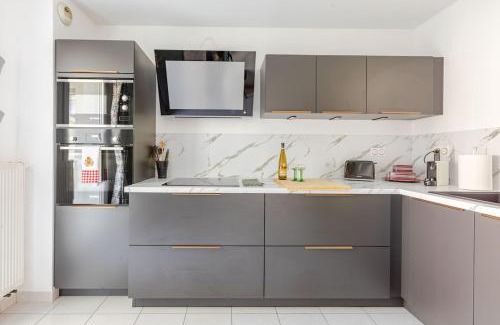 Colmar Apartment | Quiet - Les Maraîchers - Terrace - Private garage