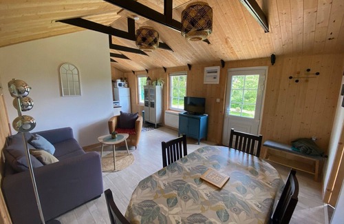 Les Moitiers-d'Allonne House | Quiet location, 5 minutes from Barneville-Carteret and the beach!