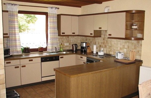 Buchelberg Apartment | quiet location on the outskirts, spacious apartment, close to nature