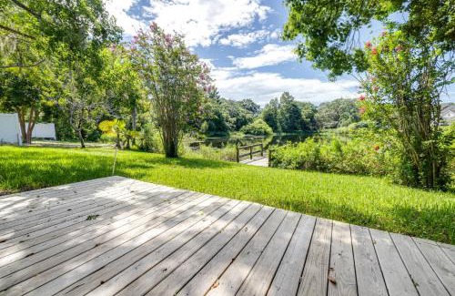 Lake Magdalene House | Quiet Oak Retreat - Serene 3 BDR