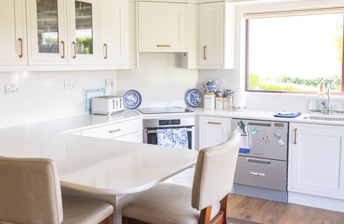 Killarney House | Quiet rural home within 10 minutes of Killarney