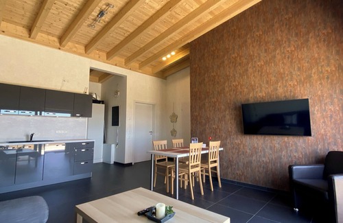 Schmidt Apartment | Quiet vacation apartment by the pond Pet-friendly in Schmidt