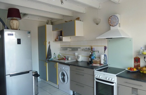 Aigues-Mortes House | Quiet villa, air conditioning and terrace, secure development, 1 private parking space