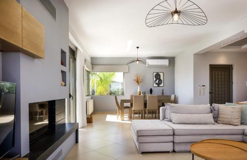 Gerani Villa | Quiet Villa Aviana,garden, heated pool,BBQ,jacuzzi