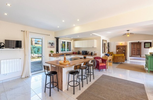 Frejus Villa | Quiet villa with pool | Perfect location