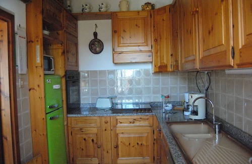 Varazze House | Quiet well-equipped property with walled garden pets allowed