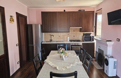 Moliterno Apartment | Quiete del Sirino - Self-contained apartment complete with everything, for groups/families