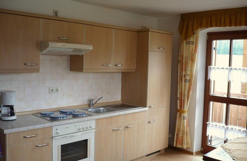 Tiefenbach Apartment | Quietly located holiday flat on the outskirts of Tiefenbach in the Upper Bavarian. Forest