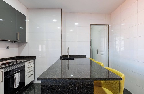 Odivelas House | Quinta da Fera - Exclusive Villa near Lisbon with Pool, Jacuzzi, BBQ, Sauna, Gym