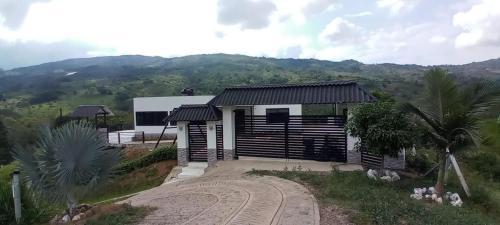 Guaduas House | Quinta Emmanuel