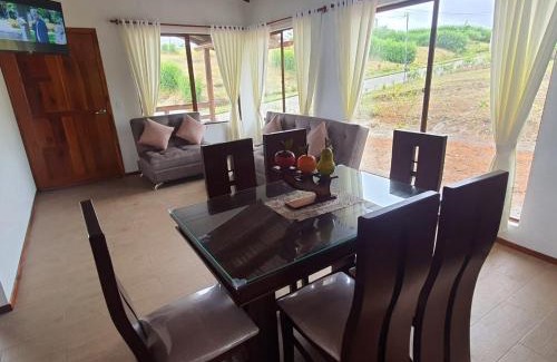 Pedro Vicente Maldonado Resort | Quinta Vacacional Puerto Quito - Urb Privada El Jardín