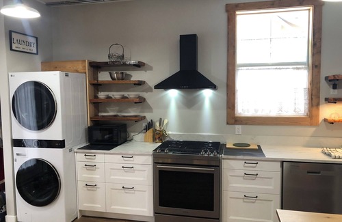 Grand Forks House | Quirky, heritage with all the comforts to make your stay just right!