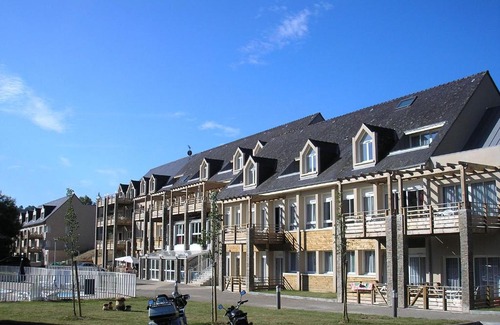 Entraygues-sur-Truyere Apartment | Résidence Goélia Les Gorges de la Truyère