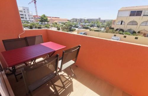 Leucate Apartment | Résidence Le Cezelly - 2 Pièces cabine 5 couchages PORT LEUCATE. Réf: 4CEZ 6C MAE-6634