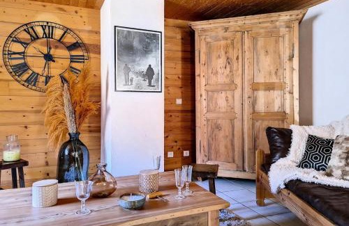 Les Belleville Ski Chalet | Résidence Les Granges - Chalet spacieux · Centre village des Granges · Sauna MAE-0184