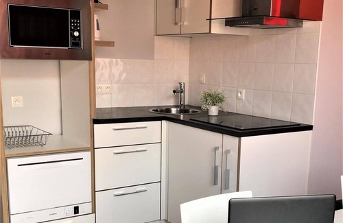 6th Arrondissement Apartment | Résidence Montempo Lyon Cité Internationale