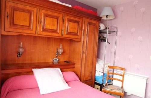 Miroir - Batignolles Bed & Breakfast | Résidence Pointe de la Verdure