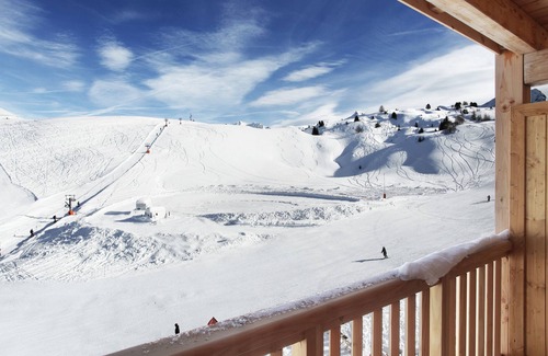 Plagne Villages House | Résidence Prestige Odalys Front de Neige