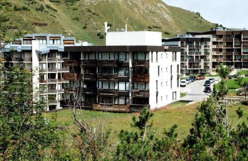 Le Lavachet Apartment | Résidence Soldanelles - Appartement rénové·Proche des pistes·Balcon MAE-0714