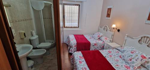 Lloreda House | Río España - Casa amplia con patio y barbacoa en Villaviciosa