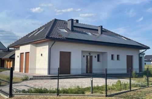 Czarnowasy House | Różana 51