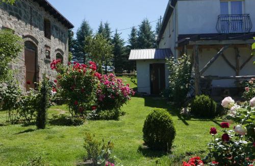 Gryfow Slaski House | Róże i Jabłonie Agroturystyka