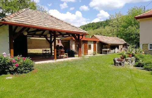 Bakonynana Apartment | Római Fürdő Apartmanház