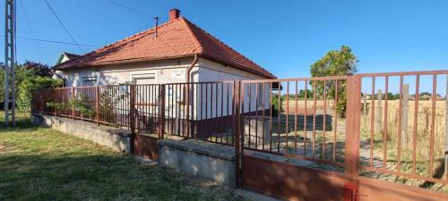 Melykut Apartment | Rózsa Ház