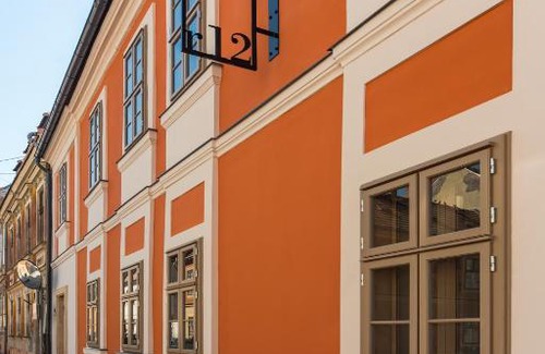 Gyor Apartment | r12 Apartments