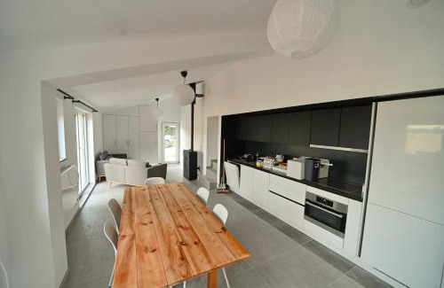 Virton House | Rabais 57-58