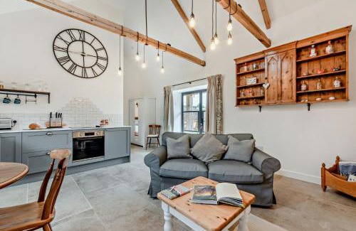 Chipping Norton House | Rabbit