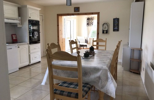 Dingle House | Racecourse House Been Bawn
