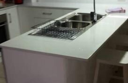 Drayton House | Rach's Place - new unit with Netflix