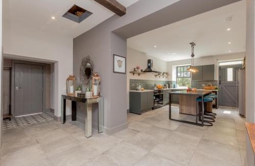 Buchlyvie House | Rachel's Farm luxury escapes with Hots Tubs