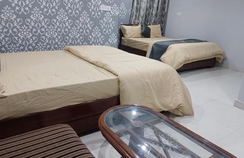 Amer Fort Road Hotel | Radhika Hotel